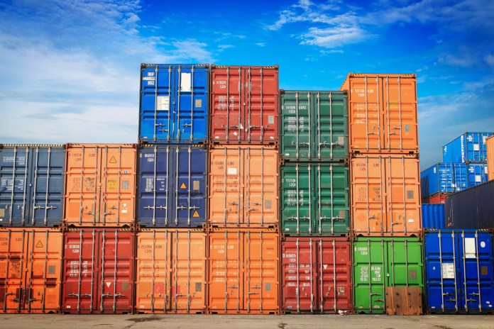 Containers shipping