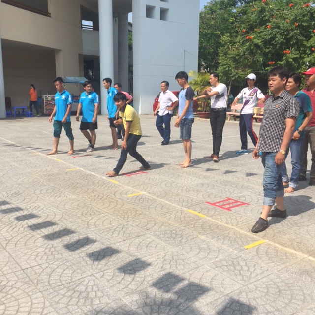 nhân viên Tân Biển Vàng