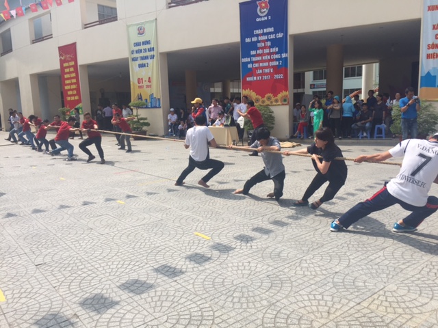 Nhân Viên Tân Biển Vàng